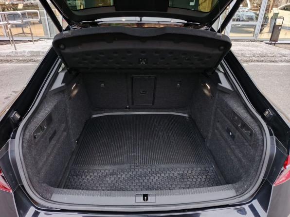 Skoda Superb III Рестайлинг с пробегом 2021 года, цена 2 650 000 рублей, 132894 км, лифтбек, Автокод Объявления
