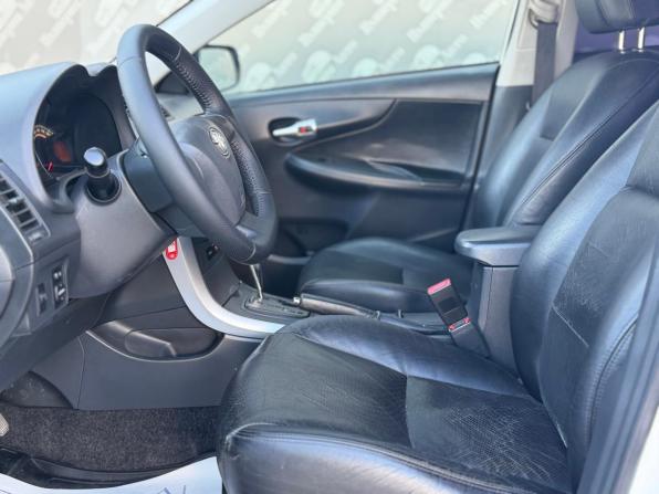 Toyota Corolla X (E140 E150) Рестайлинг с пробегом 2011 года, цена 900 000 рублей, 215000 км, седан, Автокод Объявления
