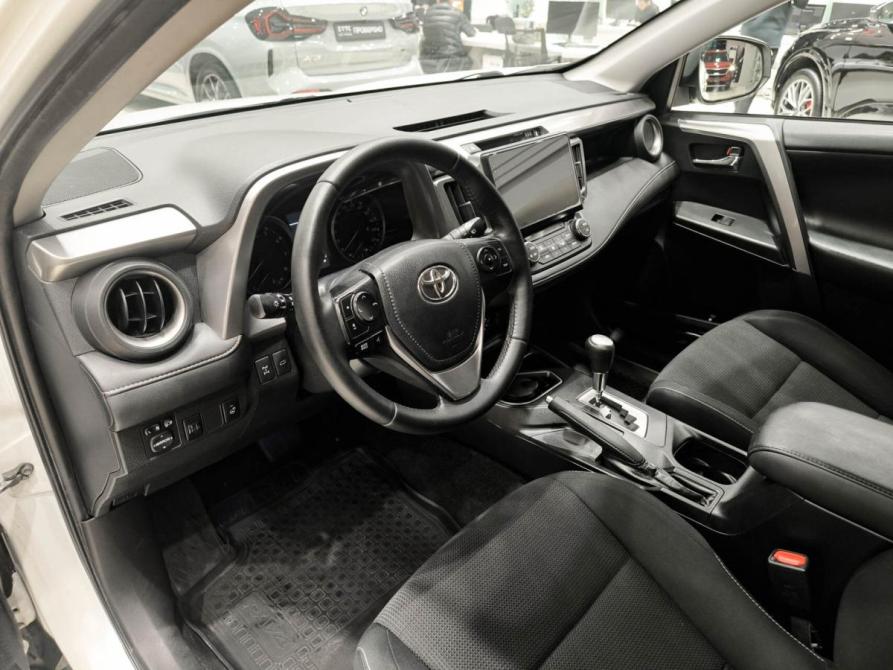 Toyota RAV4 IV (XA40) Рестайлинг Казань  - изображение 20