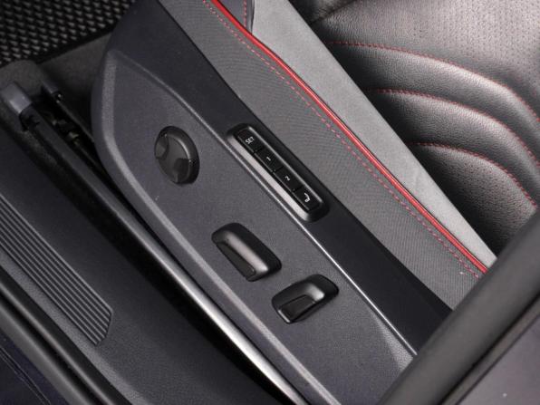 Volkswagen ID.4 с пробегом 2022 года, цена 3 982 000 рублей, 51526 км, внедорожник, Автокод Объявления