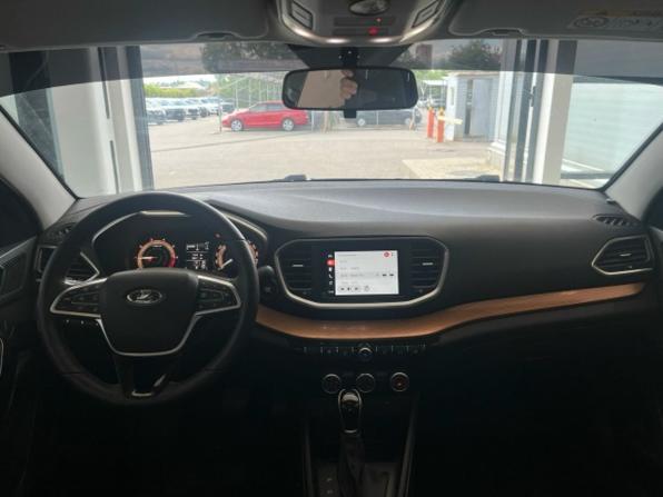 Lada (ВАЗ) Vesta I Рестайлинг (NG) с пробегом 2024 года, цена 1 415 000 рублей, 71013 км, универсал, Автокод Объявления