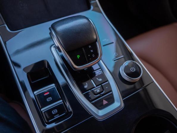 Omoda C5 I с пробегом 2023 года, цена 1 820 000 рублей, 65505 км, внедорожник, Автокод Объявления