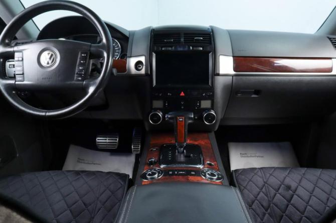 Volkswagen Touareg I Рестайлинг с пробегом 2007 года, цена 1 599 000 рублей, 309000 км, внедорожник, Автокод Объявления