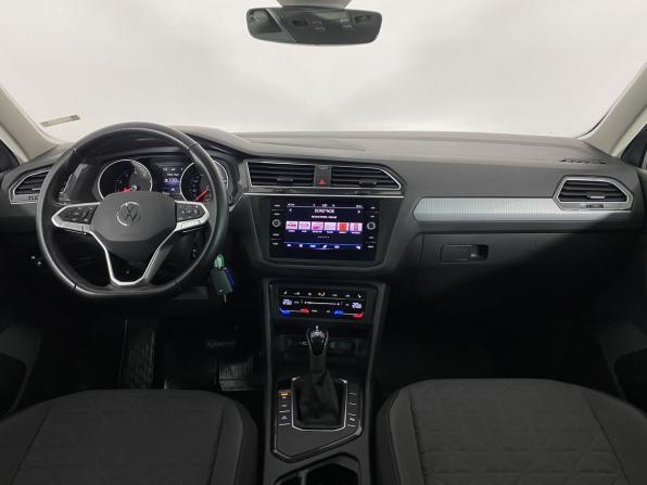 Volkswagen Tiguan II Рестайлинг с пробегом 2021 года, цена 2 780 000 рублей, 85072 км, внедорожник, Автокод Объявления