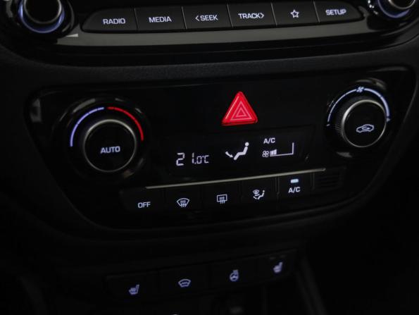 Hyundai Solaris II Рестайлинг с пробегом 2020 года, цена 1 499 000 рублей, 77234 км, седан, Автокод Объявления