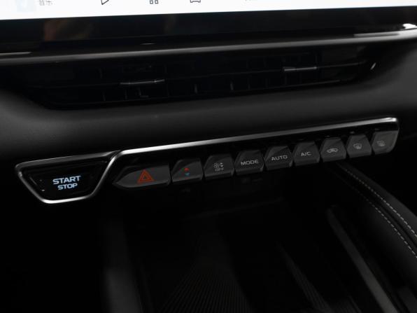 Geely Coolray I Рестайлинг с пробегом 2025 года, цена 2 575 000 рублей, 50 км, внедорожник, Автокод Объявления