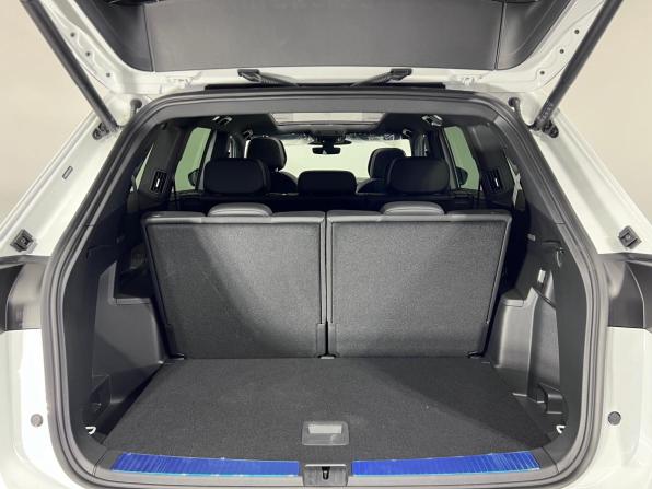 Volkswagen Teramont II (China Market) с пробегом 2026 года, цена 6 049 000 рублей, 20 км, внедорожник, Автокод Объявления