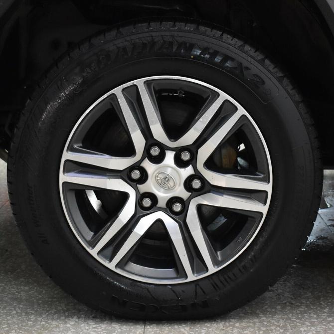 Toyota Fortuner II Москва  - изображение 17