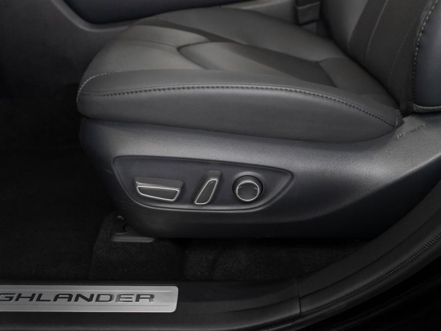 Toyota Highlander IV (XU70) Москва  - изображение 18