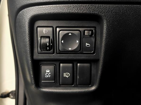 Nissan Juke I с пробегом 2013 года, цена 900 000 рублей, 186707 км, внедорожник, Автокод Объявления