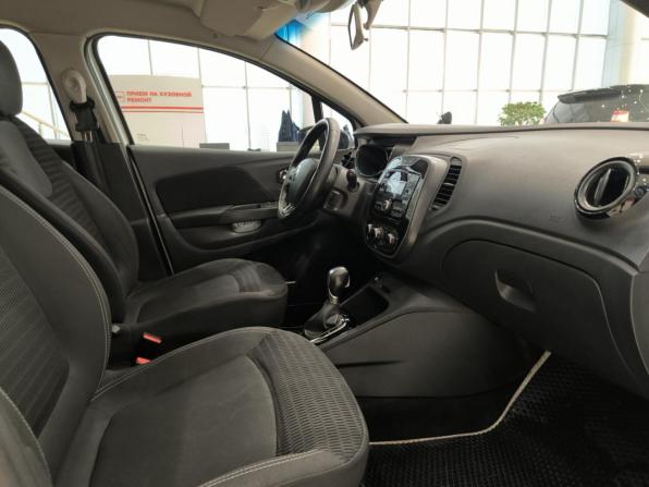 Renault Kaptur I с пробегом 2019 года, цена 1 099 000 рублей, 160000 км, внедорожник, Автокод Объявления