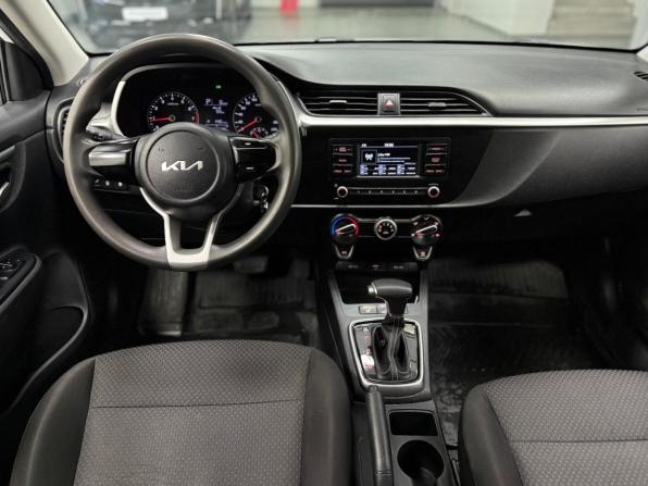 Kia Rio IV Рестайлинг с пробегом 2022 года, цена 1 280 000 рублей, 134782 км, седан, Автокод Объявления