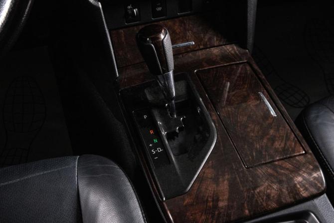 Toyota Camry VII (XV50) Рестайлинг с пробегом 2015 года, цена 1 959 000 рублей, 240289 км, седан, Автокод Объявления