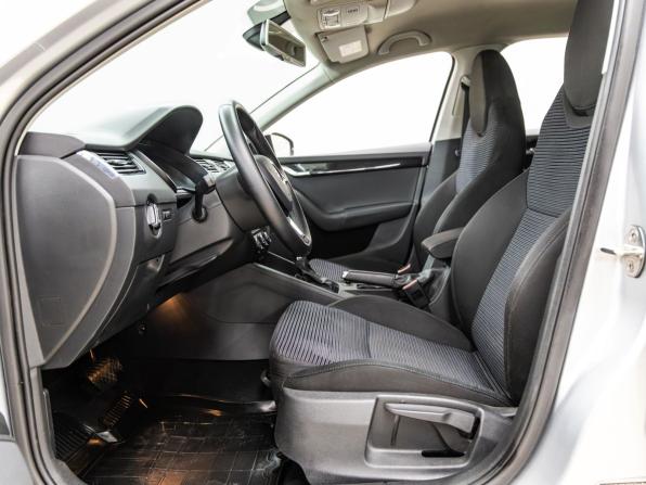 Skoda Octavia III (A7) с пробегом 2015 года, цена 1 218 000 рублей, 152901 км, лифтбек, Автокод Объявления