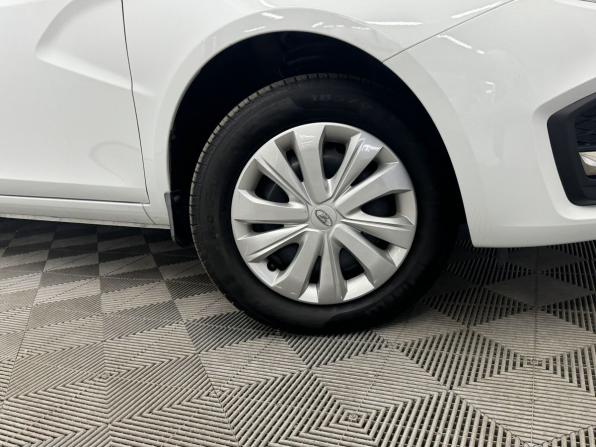 Lada (ВАЗ) Vesta I Рестайлинг (NG) с пробегом 2023 года, цена 1 200 000 рублей, 42191 км, седан, Автокод Объявления