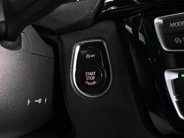 BMW 3 серии VI (F3x) Рестайлинг с пробегом 2015 года, цена 2 399 000 рублей, 194690 км, седан, Автокод Объявления