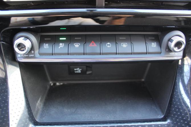 Haval M6 II с пробегом 2023 года, цена 1 497 000 рублей, 129543 км, внедорожник, Автокод Объявления