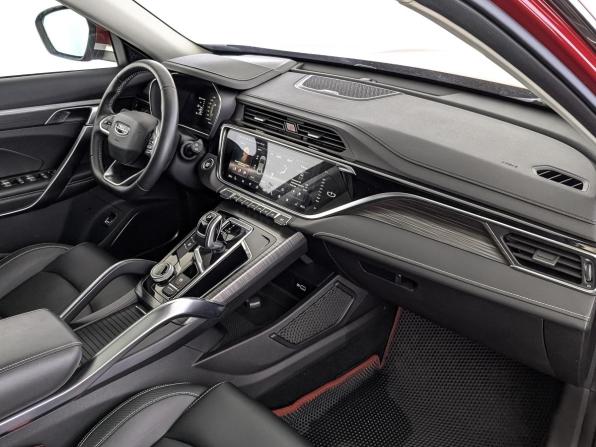 Geely Atlas Pro с пробегом 2023 года, цена 1 990 000 рублей, 64539 км, внедорожник, Автокод Объявления