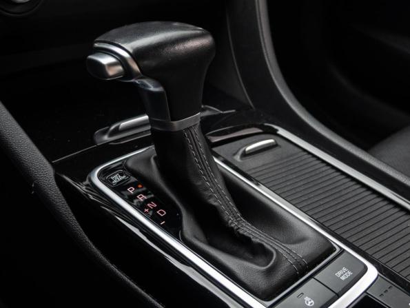 Kia Optima IV Рестайлинг с пробегом 2019 года, цена 2 130 000 рублей, 74557 км, седан, Автокод Объявления