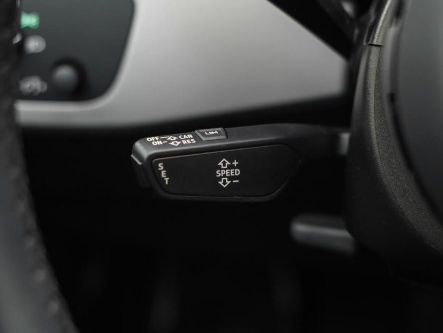 Audi A4 V (B9) Рестайлинг Санкт-Петербург  - изображение 17