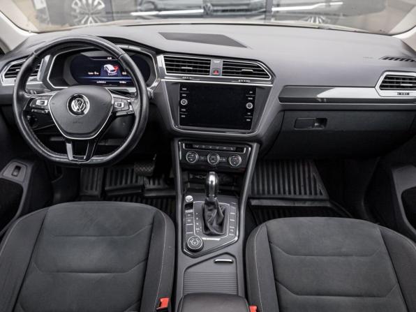 Volkswagen Tiguan II с пробегом 2018 года, цена 2 755 250 рублей, 97779 км, внедорожник, Автокод Объявления