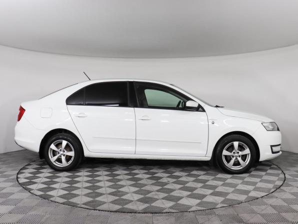 Skoda Rapid I с пробегом 2015 года, цена 999 000 рублей, 171523 км, лифтбек, Автокод Объявления