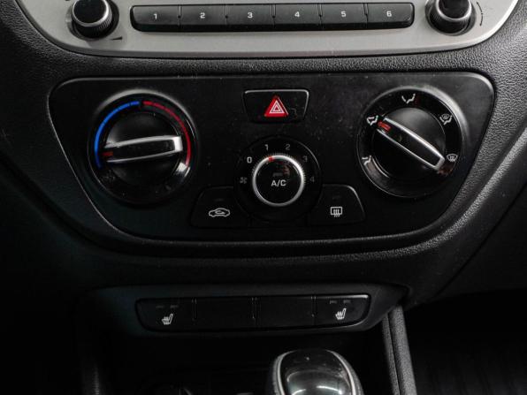 Hyundai Solaris II Рестайлинг с пробегом 2021 года, цена 1 629 851 рубль, 53393 км, седан, Автокод Объявления