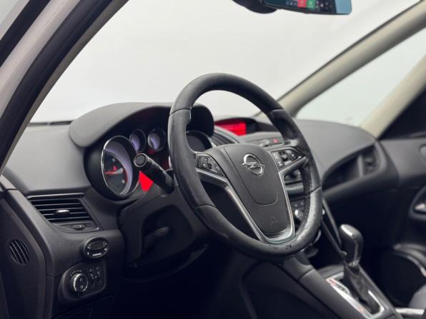 Opel Zafira C с пробегом 2013 года, цена 1 249 000 рублей, 161493 км, компактвэн, Автокод Объявления