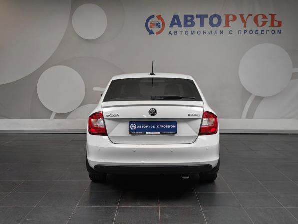 Skoda Rapid I Рестайлинг с пробегом 2018 года, цена 1 272 000 рублей, 121260 км, лифтбек, Автокод Объявления