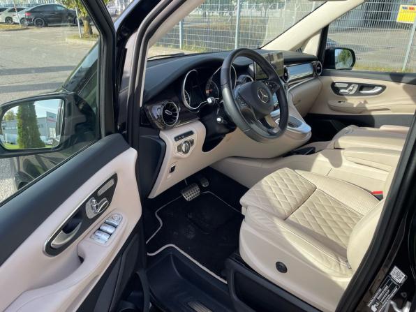 Mercedes-Benz V-Класс III (W447) Рестайлинг с пробегом 2023 года, цена 10 300 000 рублей, 57018 км, минивэн, Автокод Объявления