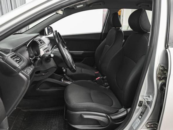Kia Rio III Рестайлинг с пробегом 2017 года, цена 998 000 рублей, 191259 км, хэтчбек, Автокод Объявления