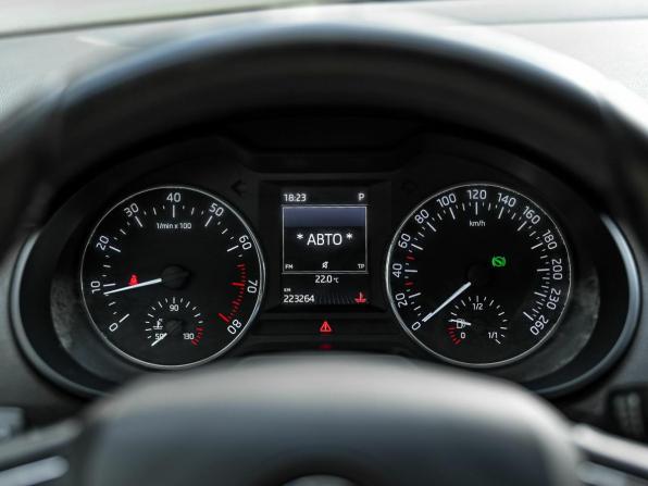 Skoda Octavia III (A7) с пробегом 2016 года, цена 1 330 000 рублей, 223262 км, лифтбек, Автокод Объявления