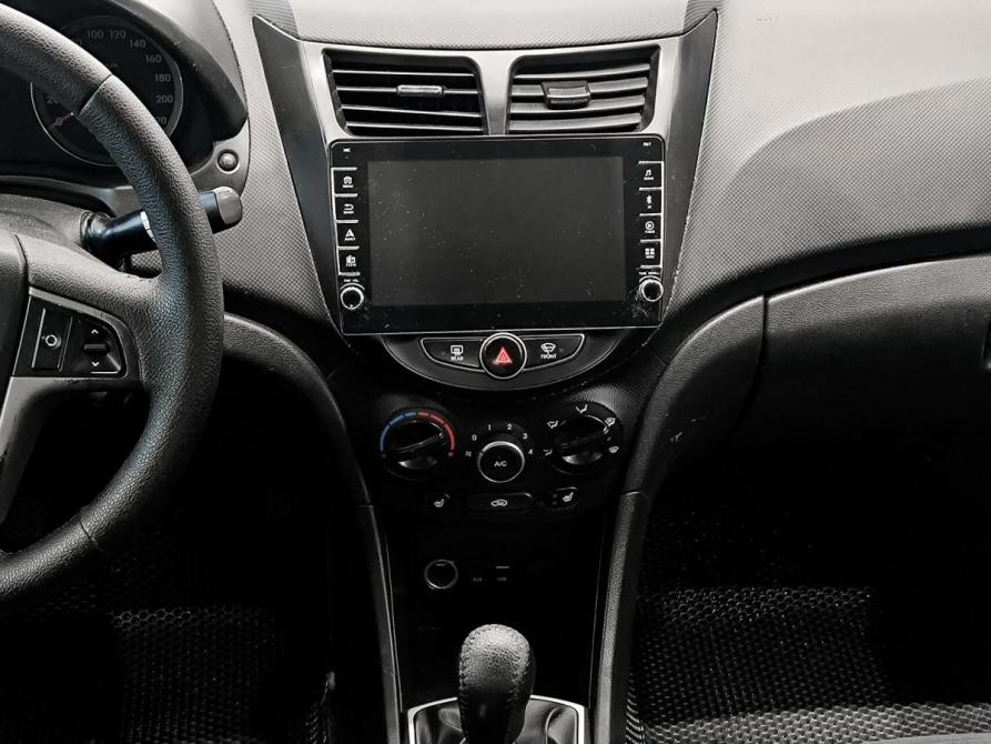 Hyundai Solaris I Рестайлинг Казань  - изображение 18