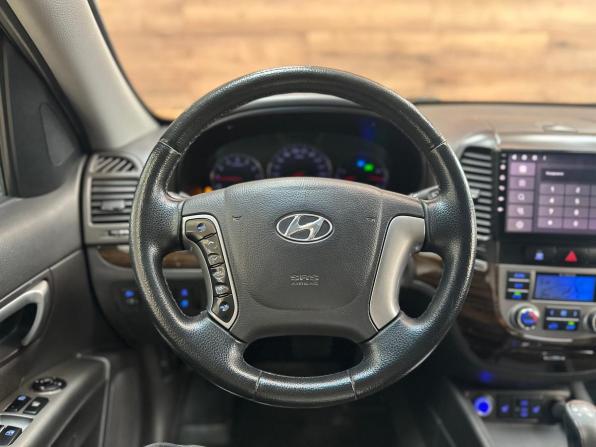 Hyundai Santa Fe II Рестайлинг с пробегом 2012 года, цена 1 090 000 рублей, 317325 км, внедорожник, Автокод Объявления