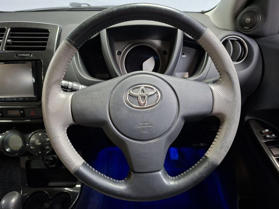 Toyota Ist II Москва  - изображение 16