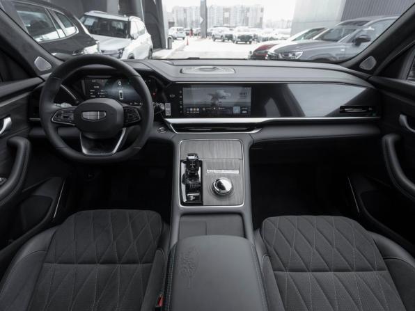 Geely Monjaro I Рестайлинг с пробегом 2025 года, цена 4 145 000 рублей, 63 км, внедорожник, Автокод Объявления