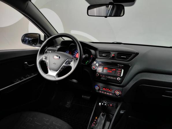 Kia Rio III Рестайлинг с пробегом 2017 года, цена 965 000 рублей, 216400 км, седан, Автокод Объявления