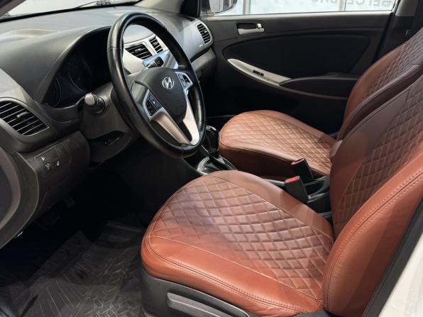 Hyundai Solaris I Рестайлинг с пробегом 2014 года, цена 999 000 рублей, 157606 км, седан, Автокод Объявления