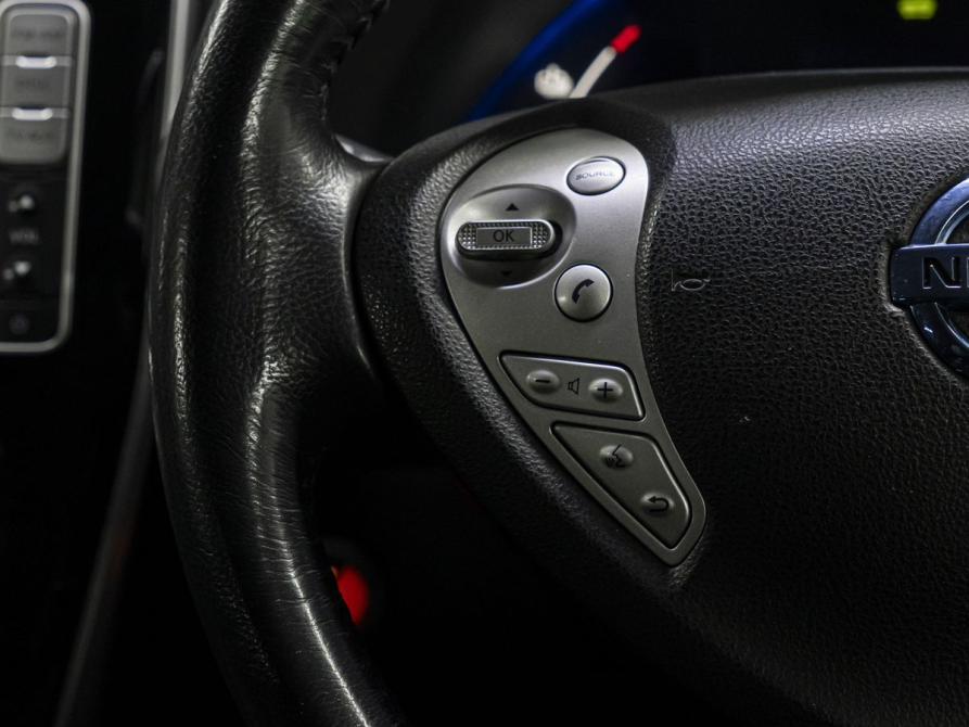 Nissan Leaf I (ZE0/AZE0) Тюмень  - изображение 19