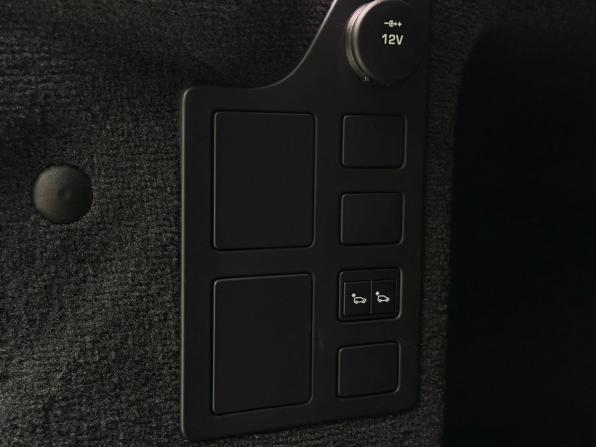 Land Rover Discovery V с пробегом 2017 года, цена 3 199 000 рублей, 167000 км, внедорожник, Автокод Объявления