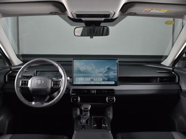 Toyota RAV4 VI (XA60) с пробегом 2026 года, цена 4 200 000 рублей, 23 км, внедорожник, Автокод Объявления