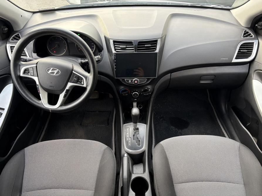 Hyundai Solaris I Москва  - изображение 10