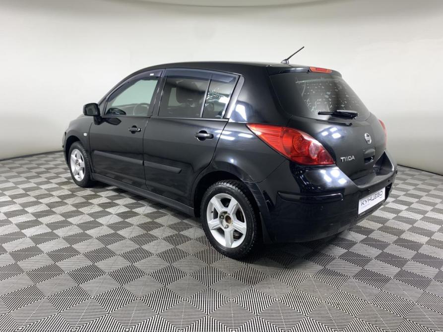 Nissan Tiida I Москва  - изображение 7