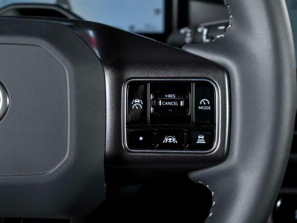 Toyota RAV4 VI (XA60) с пробегом 2025 года, цена 4 070 000 рублей, 40 км, внедорожник, Автокод Объявления