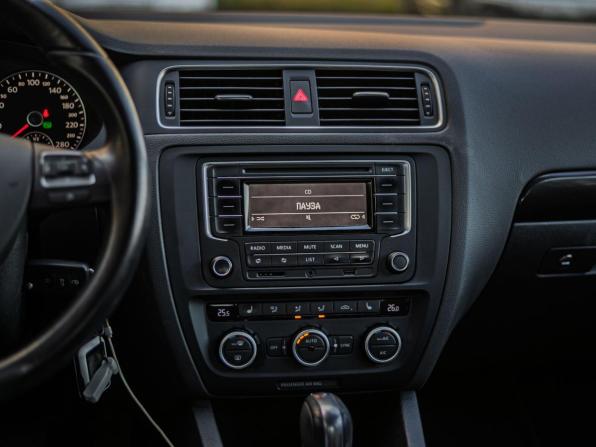 Volkswagen Jetta VI с пробегом 2014 года, цена 1 320 000 рублей, 75391 км, седан, Автокод Объявления