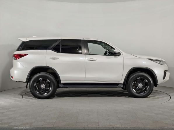 Toyota Fortuner II с пробегом 2020 года, цена 3 150 000 рублей, 150000 км, внедорожник, Автокод Объявления