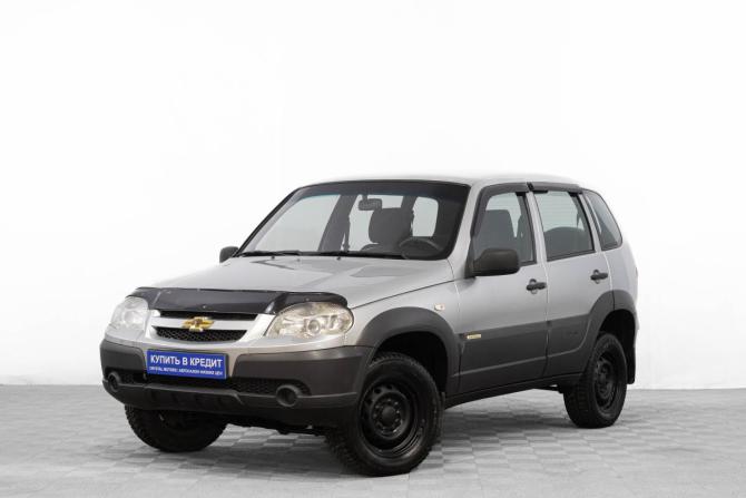 Chevrolet Niva I Рестайлинг с пробегом 2017 года, цена 649 000 рублей, 183000 км, внедорожник, Автокод Объявления