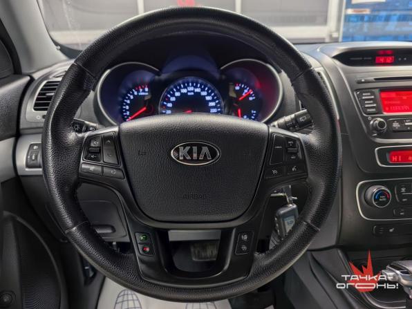 Kia Sorento II Рестайлинг с пробегом 2014 года, цена 1 778 000 рублей, 170000 км, внедорожник, Автокод Объявления