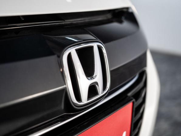 Honda Vezel I с пробегом 2016 года, цена 1 500 500 рублей, 150328 км, внедорожник, Автокод Объявления