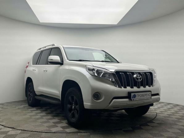 Toyota Land Cruiser Prado 150 Series Рестайлинг 1 с пробегом 2013 года, цена 3 179 000 рублей, 130000 км, внедорожник, Автокод Объявления